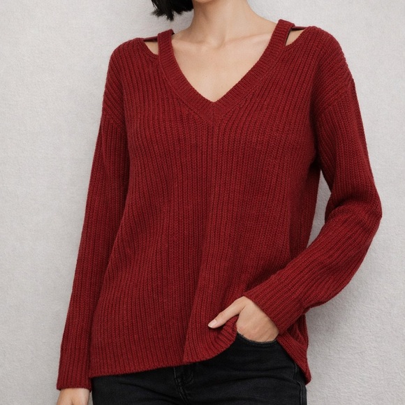 Lida Collection Red V-Neck High-Low Ribbed Knit Sweater - Size M - Picture 2 of 7